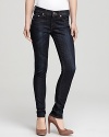 Rock downtown style in rag & bone/JEAN skinnies, distressed with subtle whiskering for understated cool.