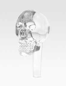 An edgy piece from the revered furniture designer's debut tabletop collection, handcrafted in fine crystal in the shape of a skull. Wipe clean2W X 4LImported