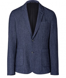 With a preppy-cool aesthetic, this wool-blend blazer from Closed is a new-season must-buy - Notched lapels, long sleeves, two-button closure, single chest pocket, patch pockets at waist, single back vent - Classic tailored fit - Wear with a cashmere pullover or long sleeve henley and jeans or tailored trousers