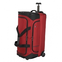 A compact, streamlined cargo bag for the jet set. Large, U-shaped opening into spacious main compartment. Zippered front pocket provides quick access.