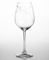 A blossom-flecked branch adds warm charm to this chic, break-resistant wine glass. Perfect for everyday use, and for coordinating with Lenox Simply Fine Chirp dinnerware. Qualifies for Rebate