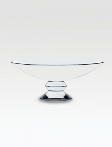 Breathtakingly simple, this graciously curved bowl sits on an angled, architectural base that creates a modern elegance.HandmadeLead crystal9.25 diameter X 3.5HHand washMade in France