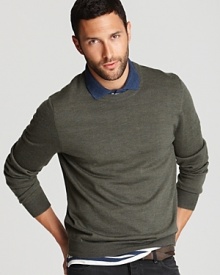 A true classic in premium merino wool, this uncommonly soft crewneck sweater brings refinement and polish to your wear-anytime wardrobe.