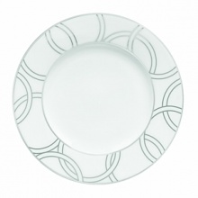 With platinum circles that represent the circles of life, the new Halo dinnerware pattern is the perfect choice for today's modern bride. Fresh in design, Halo brings the elegance of platinum on beautiful bright white bone china that is both graceful and contemporary.