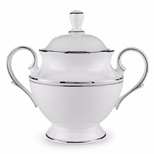 Double bands of platinum set in a distinctive Lenox pattern are an elegant accompaniment to your favorite recipes.