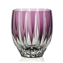 A glamorous collection of barware from William Yeoward in exciting shapes and vibrant amethyst brings uncommon elegance to your events. With striking vertical cuts, each piece sings a contemporary tune that is deeply indebted to classic crystal design.