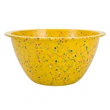 Made of recycled melamine, this patented product exudes fun. Eco-friendly with a sense of whimsy, it's a party in a bowl.