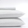 Geometric-print pillowcase with circles allover. Fashioned from soft cotton for a comfortable rest.