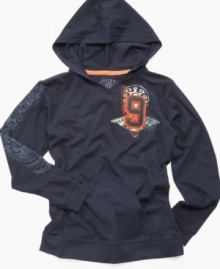 Take cover. Layered or alone, this hoodie from Industry 9 will be his go-to piece when he's looking for easy comfort.