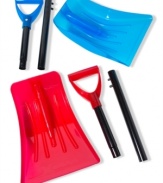 With these 3 easy snap pieces by Travel Gear, we got ourselves a handy shovel! Designed in lightweight material for easy use.