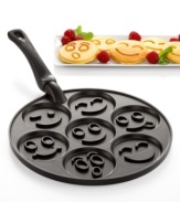 Go for the grins-light up the morning for your little ones with this fun & funny face pan. With seven goofy personalities, this nonstick cast aluminum pan makes it easy to add character to your day.