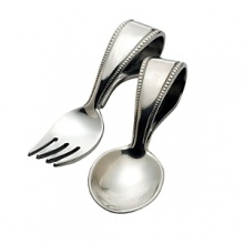 With an intricate bead design, the Baby Beads 2-Piece Baby Set from Reed & Barton is the perfect gift for both boys and girls. This non-tarnish bright pewter baby flatware set includes a spoon and a fork specially crafted for small hands.