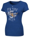 All the right moves. Everyone will know who you're keeping your eye on in this David Wright New York Mets MLB t-shirt from Majestic.