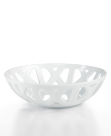 A modern take on country-inspired serveware, this Whiteware pierced bread basket adds a perfect, helpful accent to every gathering.