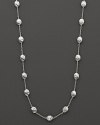 From the Siviglia collection, a necklace with medium-sized stationed beads, designed by Marco Bicego.