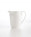 Understated styling and supreme durability make Martha Stewart Collection Whiteware ideal for everyday use. The classic design of this milk jug is perfect for both serving and as a decorative piece.