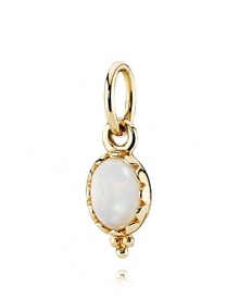 Channel classic elegance with a white opal PANDORA pendant in 14K gold.