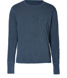 Perfectly broken-in for an effortless cool, laid-back look, this True Religion long sleeve tee counts as a casual must - Round neckline, long sleeves, fitted cuffs, logo on chest pocket - Classic slim straight cut - Wear with a puffy parka, slim jeans and sneakers