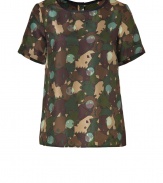 Work a playful print into your workweek repertoire with Marc by Marc Jacobs eye-catching silk tee - Round neckline with black trim, short sleeves, stitched cuffs, button-down back - Loose fit - Wear with jeans and flats, or tucked into a pencil skirt with heels