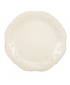 With fanciful beading and a feminine edge, the Lenox French Perle white dinnerware collection offers dinner plates that have an irresistibly old-fashioned sensibility. Hard-wearing stoneware is dishwasher safe and, in a soft white hue with antiqued trim, a graceful addition to every meal. Qualifies for Rebate