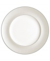 Fresh yet formal, any main course looks fabulous on the fine china Etoile Platinum dinner plates. From innovative designer Monique Lhullier's collection of dinnerware and dishes, it features a pearlescent border with glossy raised dots and a fine stitch-like pattern.