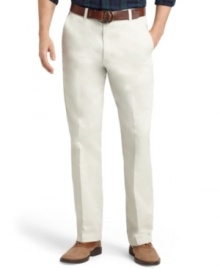 Versatile and classic, these straight-fit chino pants from Izod will become a staple of your weekly wardrobe.