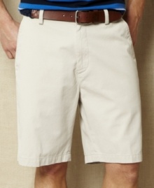 Don't sell your style short. Put on a pair of these classic twill shorts from Nautica for a complete casual look.