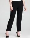 A hassle-free approach to everyday dressing, these Eileen Fisher Plus pants flaunt a slim cut and a clean silhouette for a sleek, flattering fit.