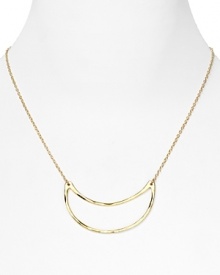 Going for the gold doesn't get more glamorous than with this simply styled 18-karat vermeil necklace from Gorjana, which features a sculptural crescent shaped pendant.