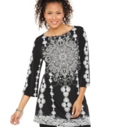 Like a piece of jewelry or a crystal chandelier, Style&co.'s tunic was built to dazzle! The eye-catching, ornate print makes it a must-have.