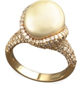 Opulent and ornate with sparkle to spare, EFFY Collection's luminous ring features a cultured golden South Sea pearl (11-1/2-12 mm) surrounded by round-cut diamonds (1-3/4 ct. t.w.). Crafted in 14k gold.