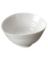 From celebrated chef and food writer, Sophie Conran, comes this artfully designed rice bowl. Created with the foodie in mind, this versatile bowl transitions from cookware to dinnerware with the utmost ease.