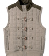 Quilted with a modern contrast color design, this Sean John vest will have you looking fly this season.