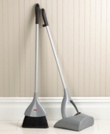 The key to flawless floors, this OXO broom and dust pan set sweeps up spills, dust and more with the comfort and efficiency you've come to expect from Good Grips. Limited lifetime warranty.