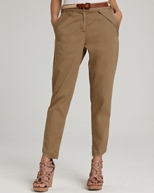 The trend-right high rise of Patterson J. Kincaid's ankle pants creates a flattering fit you can flaunt from season to season.