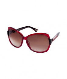 Luxury sunglasses in great eye-catching red - Trendy oversized shape adds glamour to any outfit - Slightly tinted UV blocking lenses and comfortable nose bridge - Moderately large bar with embossed snakeskin detail in leather -  Easily upgrades any outfit with chic, modern style