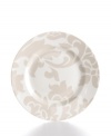 Bold design and uncompromising quality make the Lisbon salad plate easy to love. Embrace stenciled grey florals or mix and match with equally fresh Banded dinnerware, also by Martha Stewart Collection.