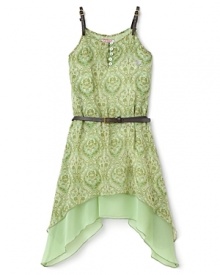 A lovely retro-inspired dress from GUESS, a paisley print dress with belted waist and adjustable spaghetti straps.