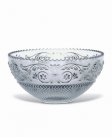 A classically beautiful design to give any decor a timeless elegance. Wonderfully textured this candy dish works just as well as a rose bowl.