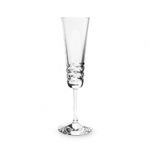 This stylish set of high-stemmed champagne flutes reinterprets a signature Baccarat pattern inspired by rice-grain cuts.