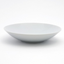 Rosenthal products are designed by artists devoted to creating unique designs that embody the aesthetics of today but will endure for infinite tomorrows. TAC is designed by one of the greatest architects of this century, Walter Gropius. Built on geometric forms, the simple circle and the seamless globe are the primary inspirations for this modern, streamlined collection.