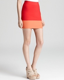 Flaunt your good taste in this flavorful, color block BCBGMAXAZRIA skirt--cut in a body-con silhouette for a sleek fit to flatter your figure.