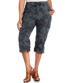 Salute the start of the season with Style&co.'s plus size cargo capri pants, sporting a camouflage floral print.