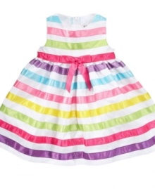 Somewhere over the rainbow. She'll look like she belongs in the movies in this vibrant dress from Rare Editions.