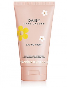 Daisy Eau So Fresh is the new, playfully spirited fragrance from Marc Jacobs. A bubbly, fruity floral with sparkling raspberry, sunny wild rose, and a touch of plum. 5.1 fl.oz. 