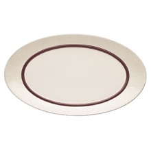 The crackled rim of this generous platter will provide the perfect frame for whatever you're serving. The platter also makes a great gift for any occasion.