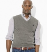 Knit from luxuriously soft Pima cotton yarns in a jersey stitch, this classic-fitting sweater vest is a preppy essential for the modern man's wardrobe.