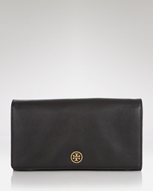 Simple, sophisticated style goes compact with this leather wallet from Tory Burch. With multiple compartments and a sleek silhouette, it's a perfectly poised purse companion.