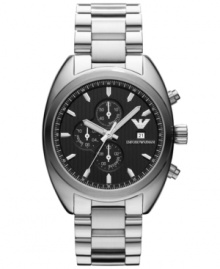 Set aside some time for a style upgrade with this classic timepiece from Emporio Armani.