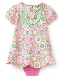 Super mod prints and a cute trimmed bib detail make a groovy addition to your little one's first wardrobe.